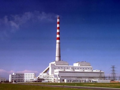 丹东东港华能热电厂使用我公司生产的高强无收缩灌浆料